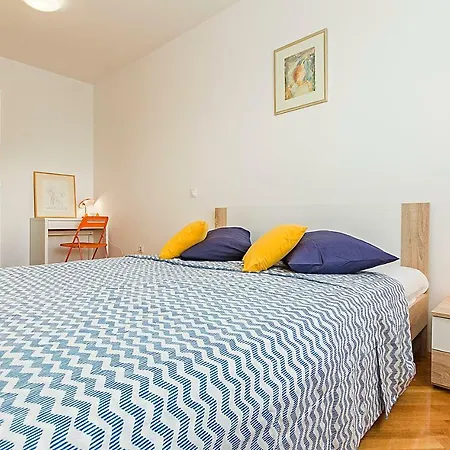 Appartement Mira-city View